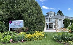 Applecreek Resort-Hotel & Suites